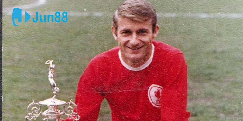 Tiền đạo Roger Hunt